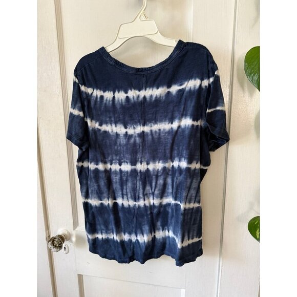 Gap women’s size medium foreversoft blue white tie dye t-shirt - Picture 5 of 6